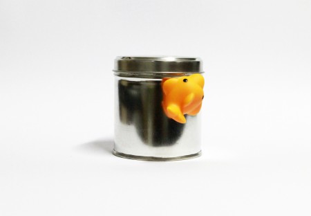Blikje met dolfijn-magneet